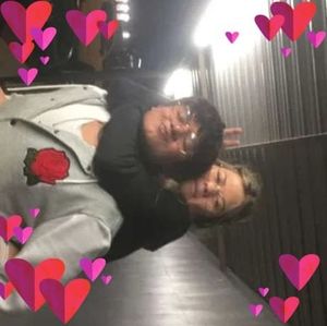 Meet your Posher, Carlos